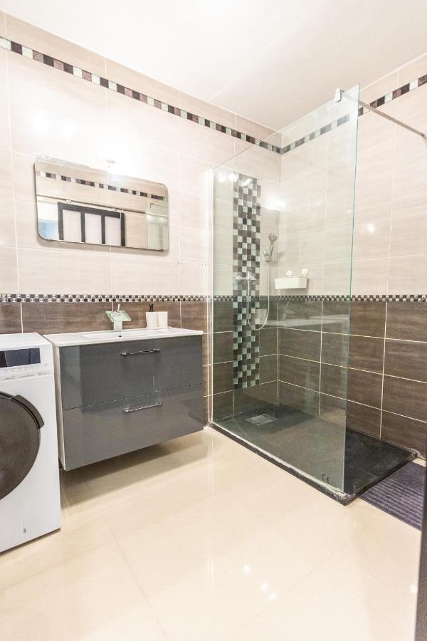 Superbe T4 Renove Spacieux Avec Stationnement Libre Et Gratuit Apartment มาร์กเซย ภายนอก รูปภาพ