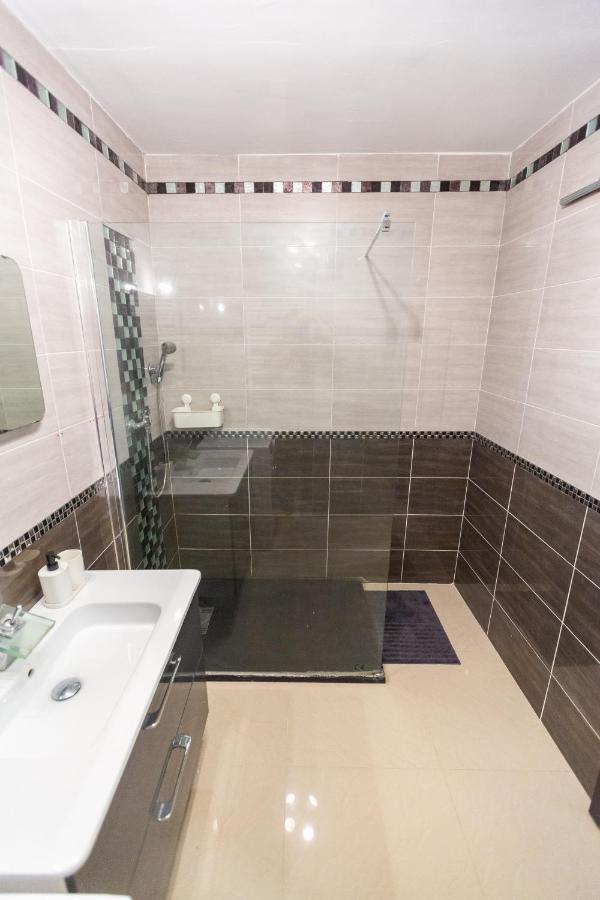 Superbe T4 Renove Spacieux Avec Stationnement Libre Et Gratuit Apartment มาร์กเซย ภายนอก รูปภาพ